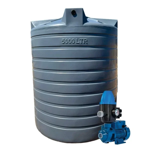 10 000 L water tank with 0.75 kW peripheral pump and controller