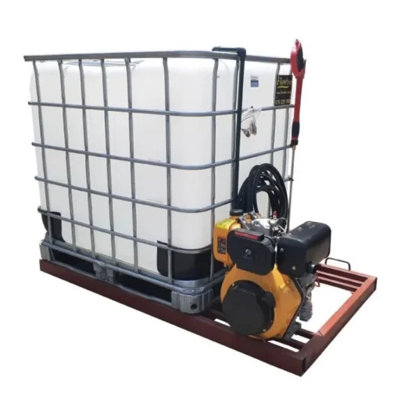 1000 L pressure washer skid, 10 HP diesel, 240 bar, front three-quarter view