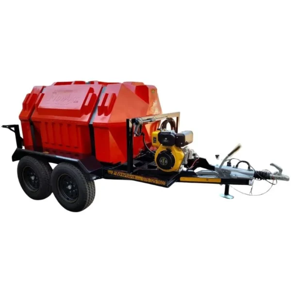 2500 L Pressure Washer Trailer, 10 HP Electric-Start Diesel, 240 bar