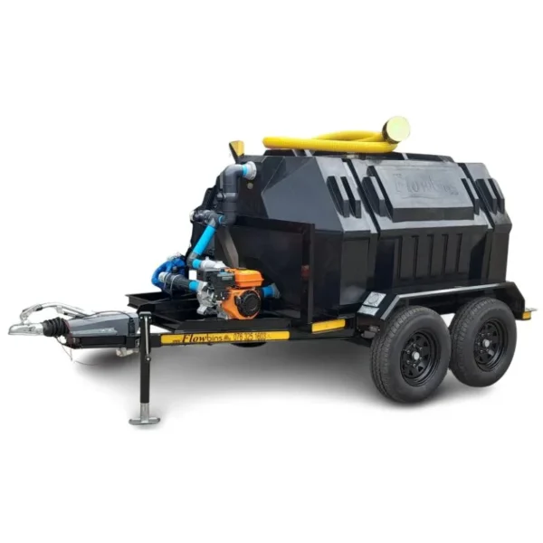 2500 L horizontal honey sucker trailer on braked double axle with 6.5 HP petrol trash pump