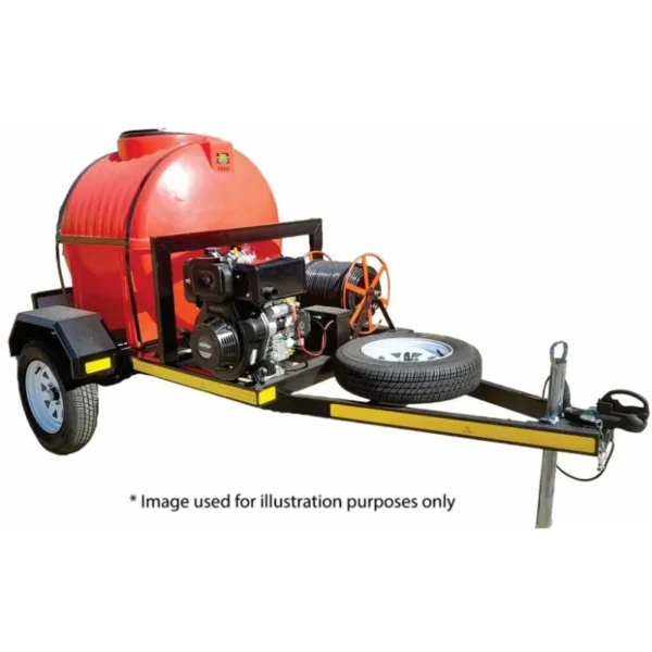 650 L sewer jetting trailer, front view