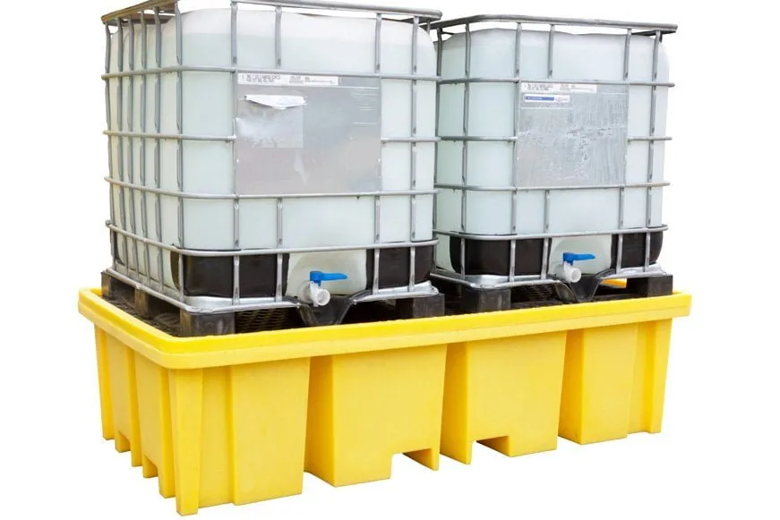 Double IBC Spill Containment Pallet, 1130 L Sump Double IBC polyethylene spill containment pallet with 1130 L sump